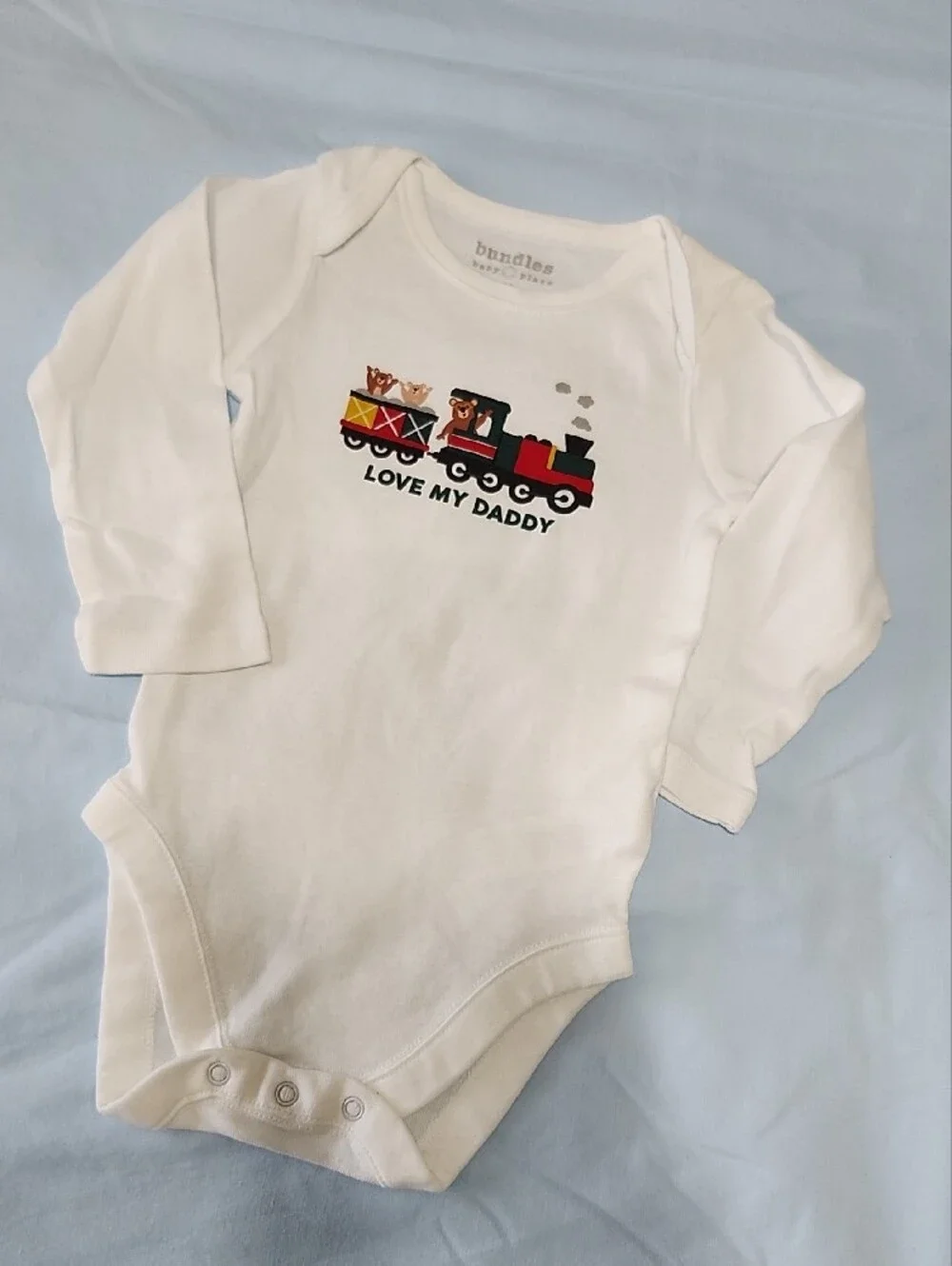 bundles Baby Place Bodysuit, White with Train "Love My Daddy" and Green - Picture 3 of 3
